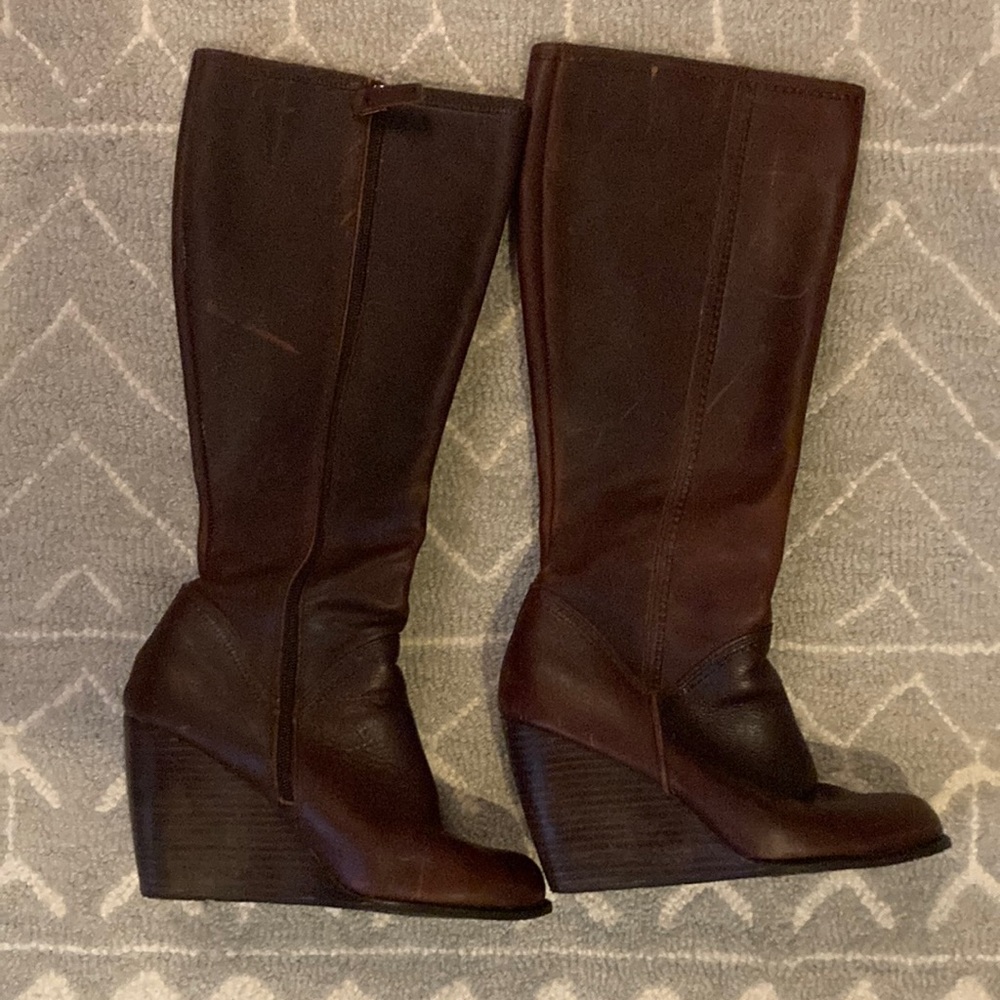 Fossil Brown Heeled Boots